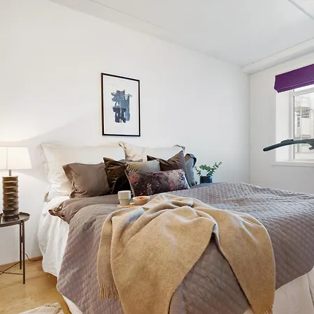 Lejlighed Center 2 Bedroom And Parking